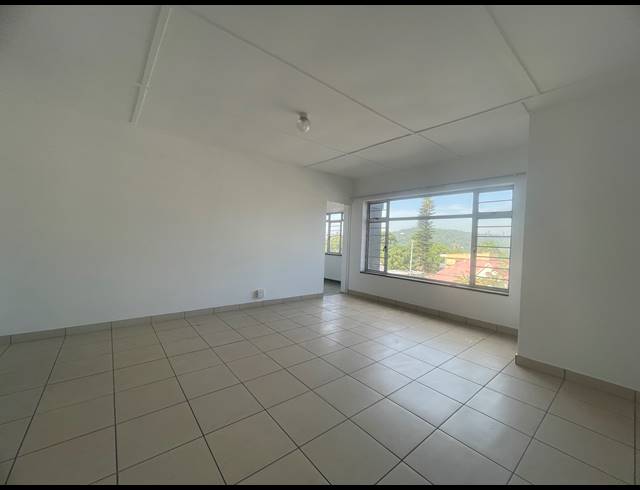1 BEDROOM APARTMENT TO LET IN SEA VIEW
